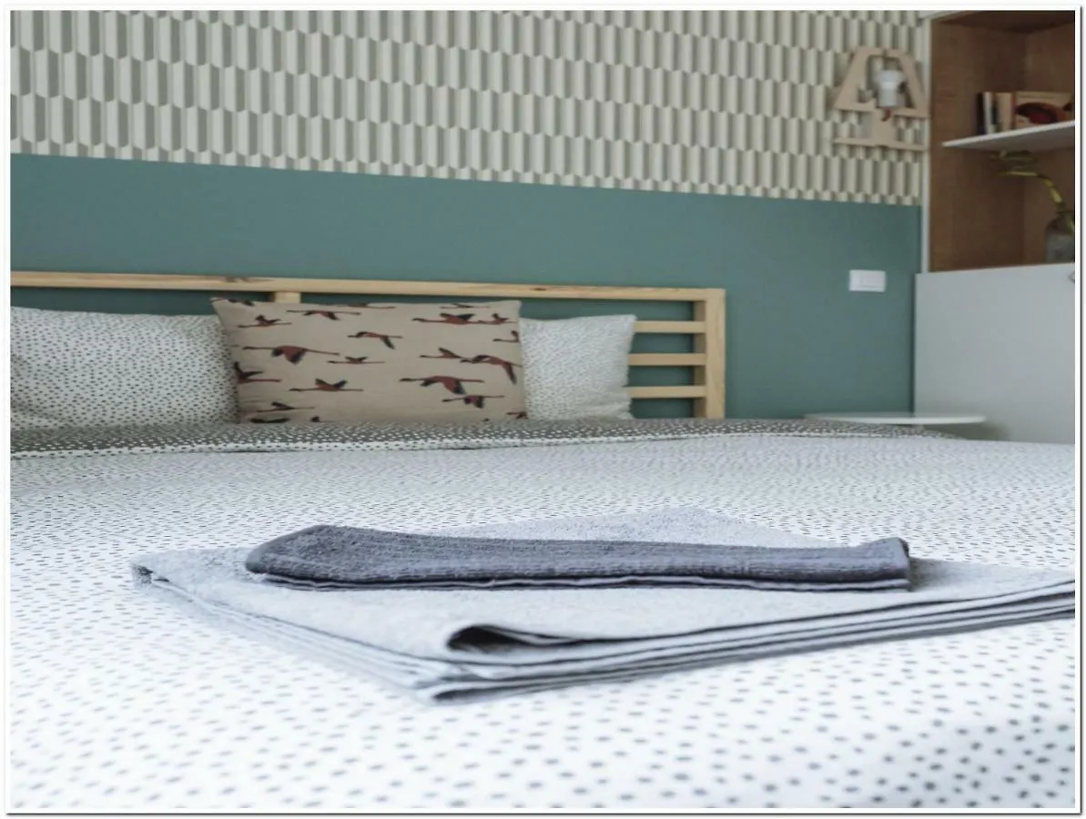 Spacious, Lovely, Bright Apartment In The Old Town Boekarest