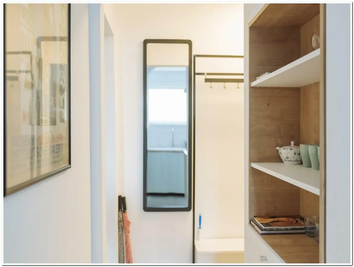 Spacious, Lovely, Bright Apartment In The Old Town Boekarest